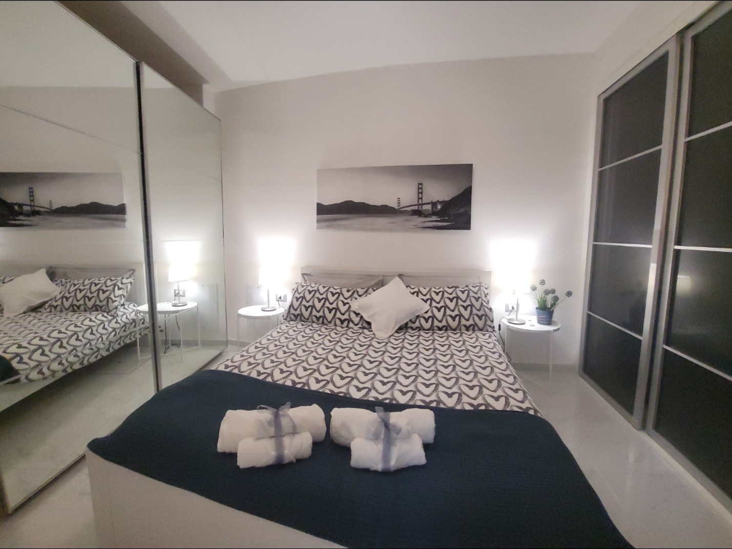 LocalShop24 - BLANC & CHIC