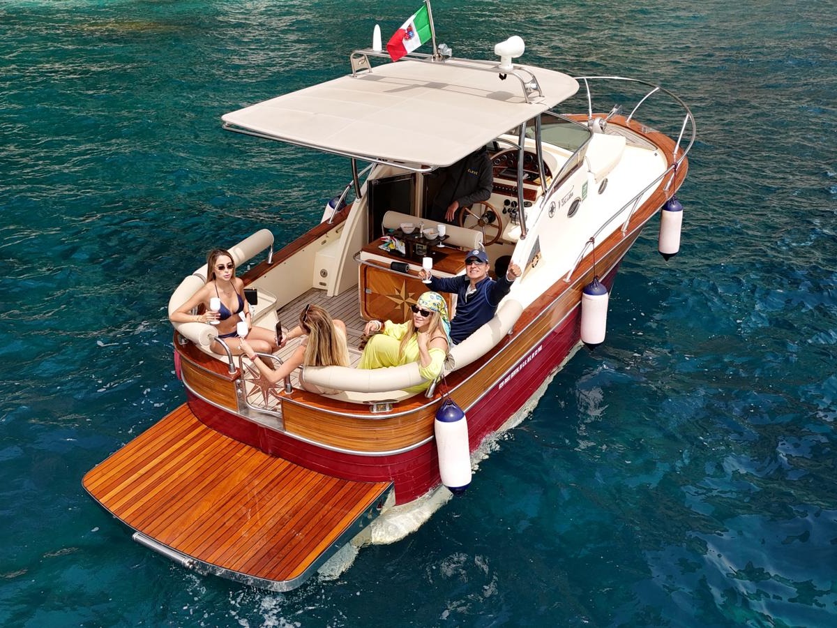 LocalShop24 - h2o boat rental di Carmine Giustino